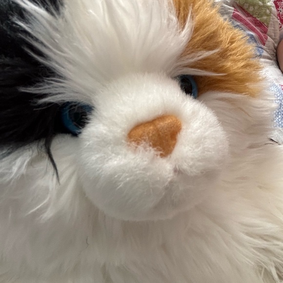 Aurora Plush Backpack - Picture 2 of 8